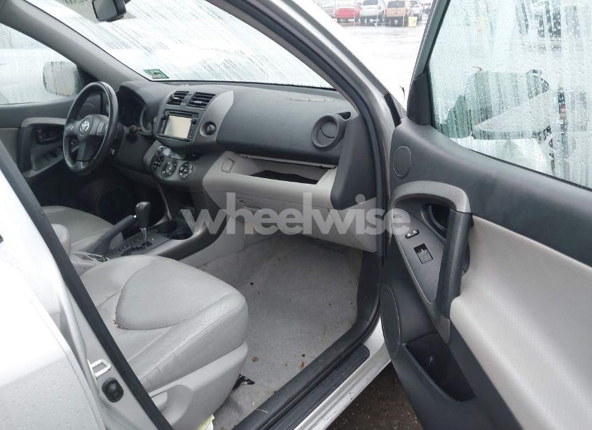 Photo 5 of 2012 Toyota Rav4 LIMITED V6 (VIN 2T3DK4DV7CW081815)