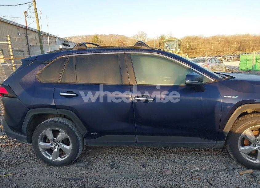 Photo 12 of 2019 Toyota Rav4 HYBRID LIMITED (VIN 2T3DWRFV1KW015824)