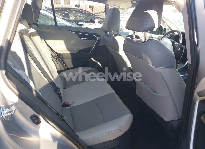 Photo 8 of 2019 Toyota Rav4 HYBRID LIMITED (VIN 2T3DWRFV1KW022420)