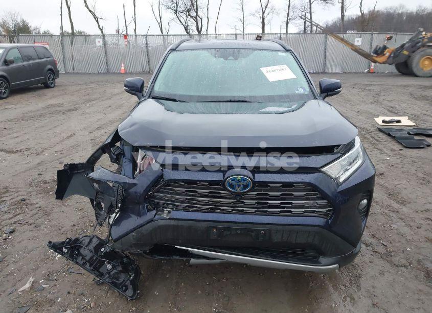 Photo 11 of 2019 Toyota Rav4 HYBRID LIMITED (VIN 2T3DWRFV2KW041297)