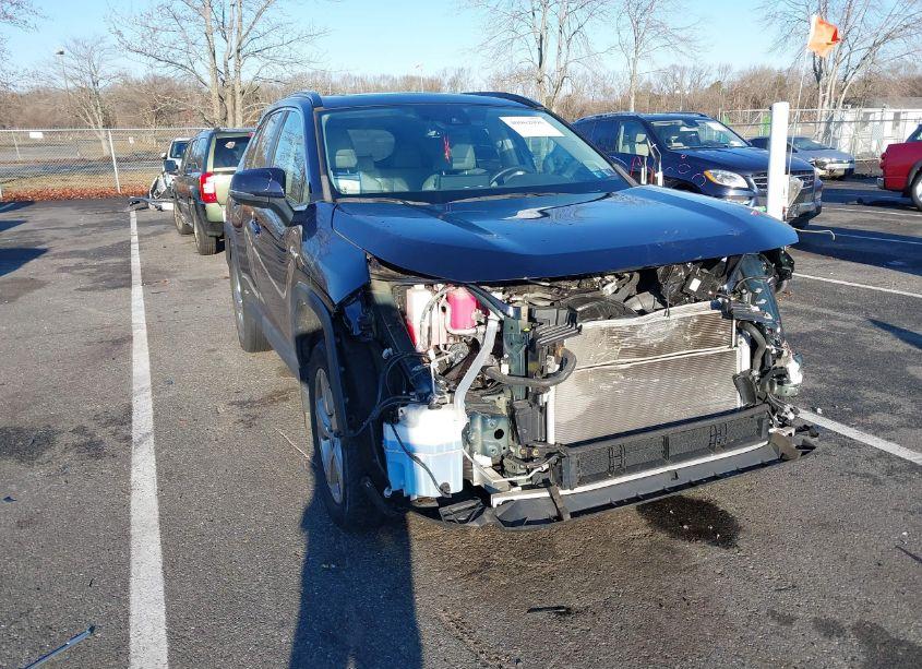 Photo 6 of 2019 Toyota Rav4 HYBRID LIMITED (VIN 2T3DWRFV2KW042692)