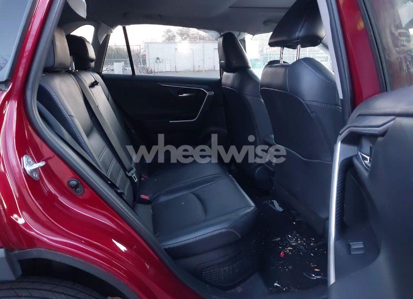 Photo 8 of 2019 Toyota Rav4 HYBRID LIMITED (VIN 2T3DWRFV5KW021965)