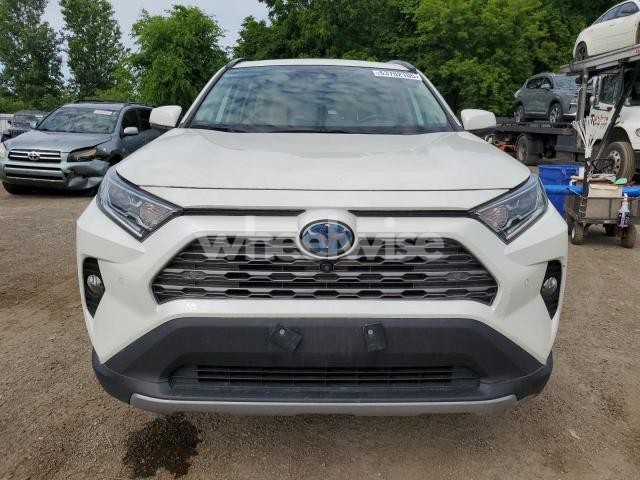 Photo 11 of 2019 TOYOTA RAV4 LIMITED (VIN 2T3DWRFV7KW042168)