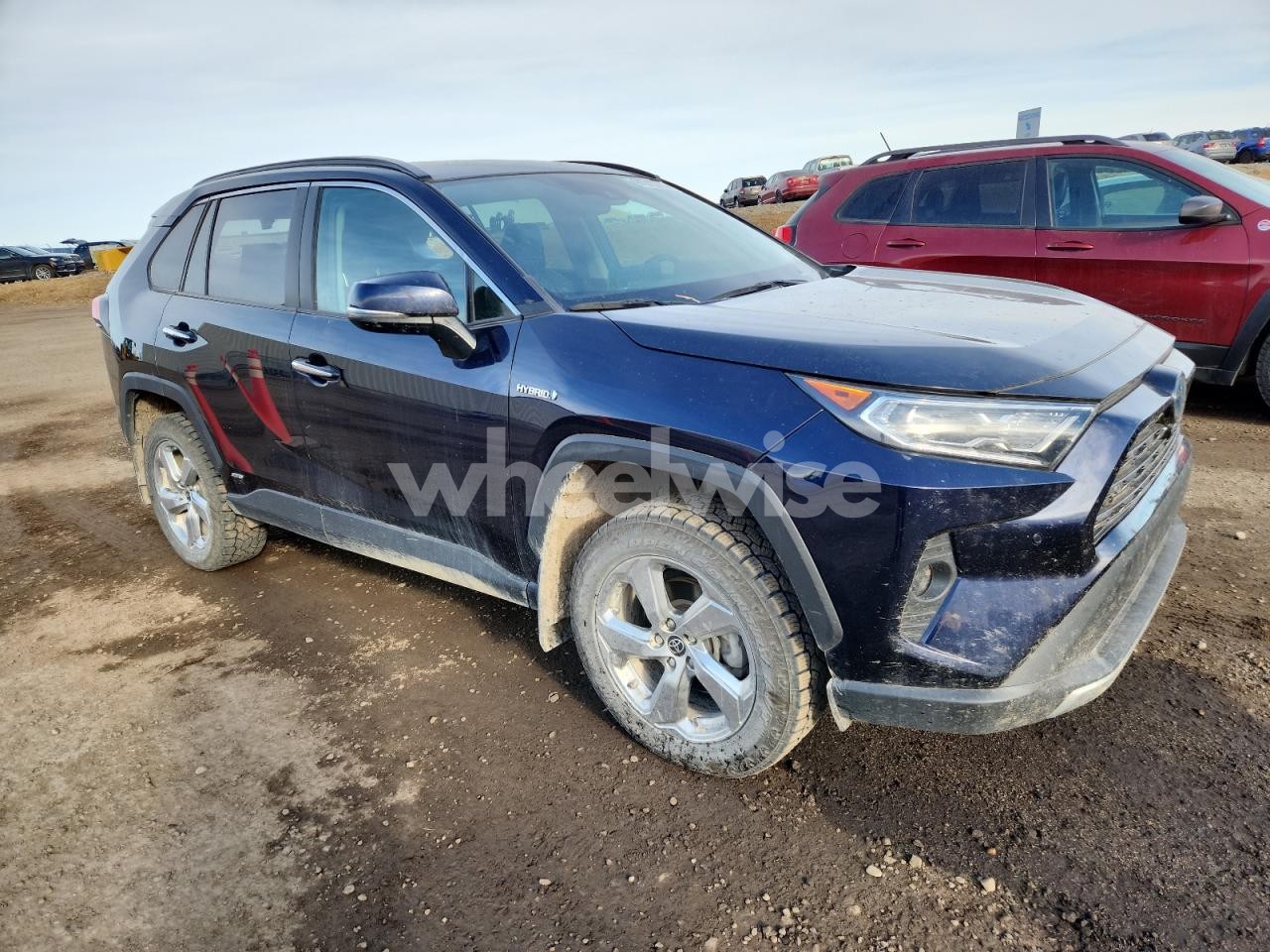 Photo 4 of 2021 TOYOTA RAV4 LIMITED (VIN 2T3DWRFV8MW127099)