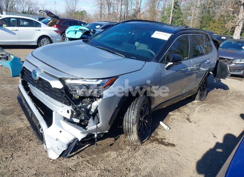 Photo 2 of 2024 Toyota Rav4 HYBRID XSE (VIN 2T3E6RFV0RW079920)