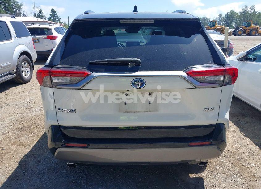Photo 17 of 2021 Toyota Rav4 HYBRID XSE (VIN 2T3E6RFV1MW010758)