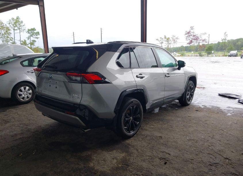 Photo 4 of 2024 Toyota Rav4 HYBRID XSE (VIN 2T3E6RFV1RW063225)