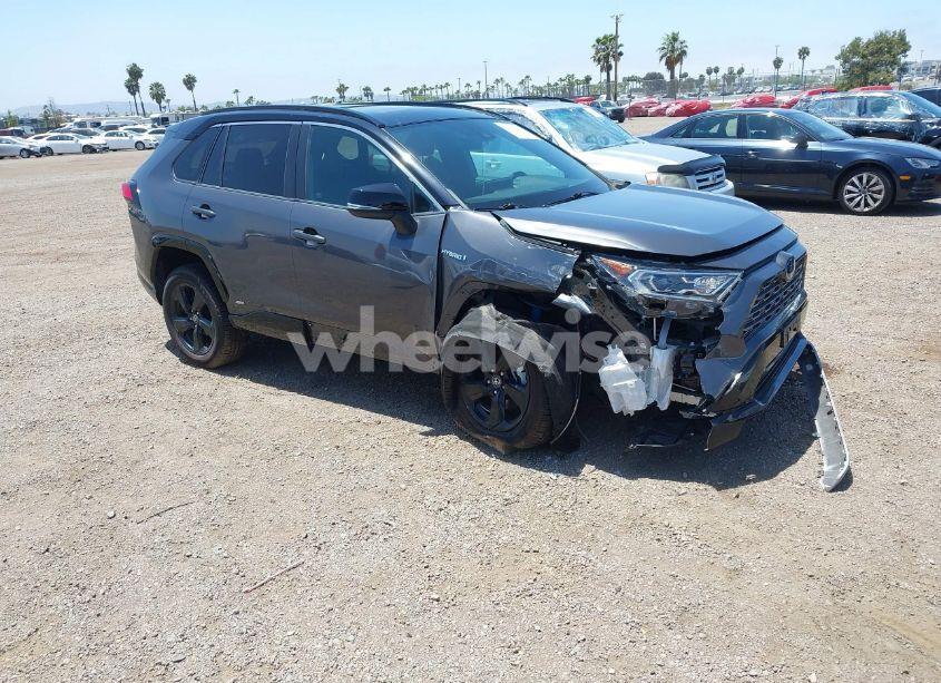 2021 Toyota Rav4 HYBRID XSE (VIN 2T3E6RFV2MW019937) main photo