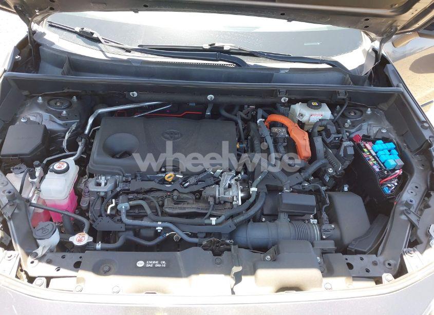 Photo 10 of 2021 Toyota Rav4 HYBRID XSE (VIN 2T3E6RFV2MW019937)
