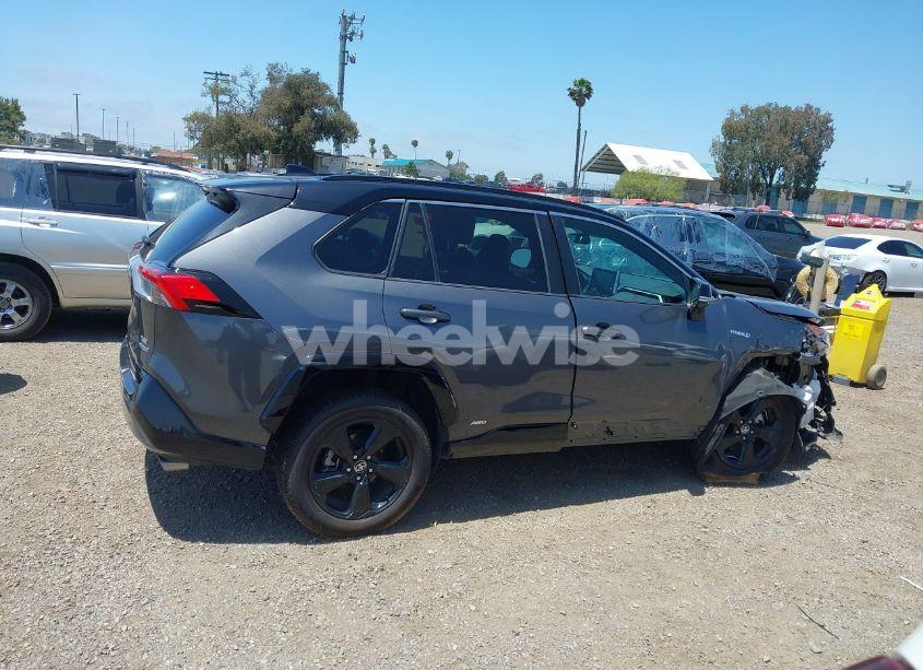 Photo 14 of 2021 Toyota Rav4 HYBRID XSE (VIN 2T3E6RFV2MW019937)