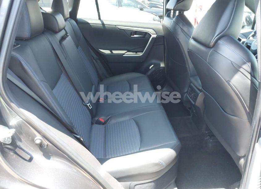 Photo 8 of 2021 Toyota Rav4 HYBRID XSE (VIN 2T3E6RFV2MW019937)