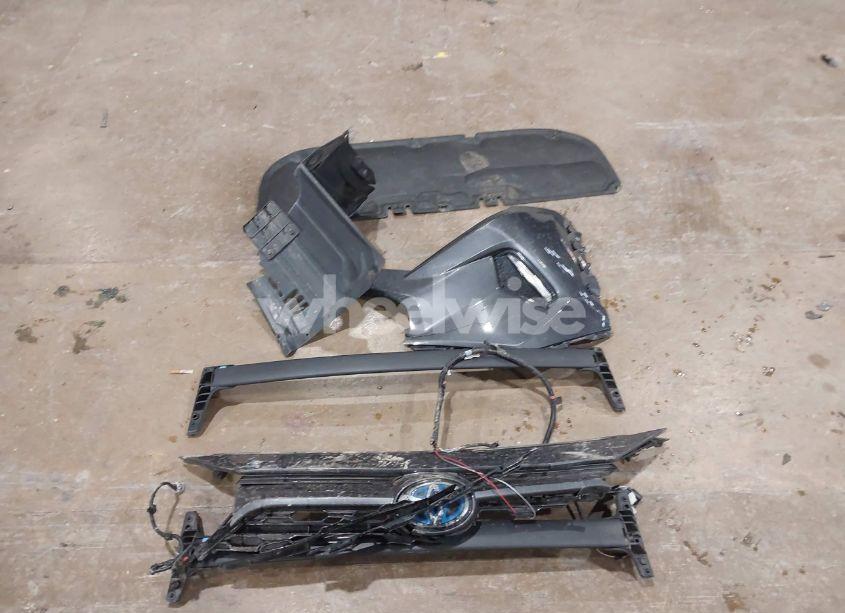 Photo 12 of 2023 Toyota Rav4 HYBRID XSE (VIN 2T3E6RFV2PW042025)