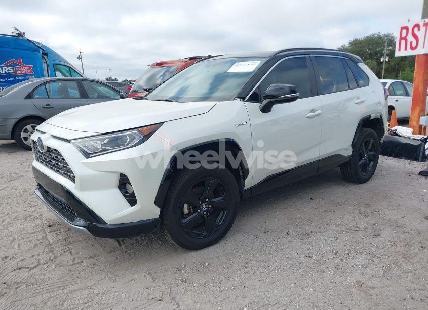 Photo 2 of 2021 Toyota Rav4 HYBRID XSE (VIN 2T3E6RFV3MW006002)