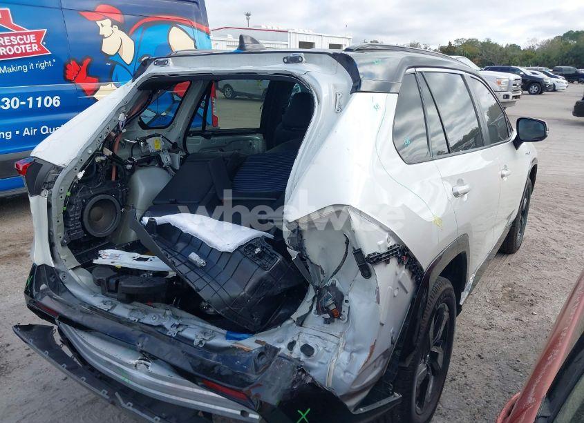 Photo 4 of 2021 Toyota Rav4 HYBRID XSE (VIN 2T3E6RFV3MW006002)