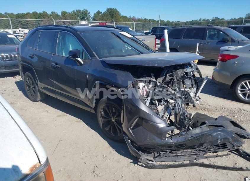 2022 Toyota Rav4 HYBRID XSE (VIN 2T3E6RFV3NW030446) main photo