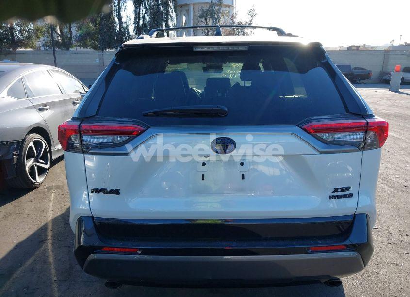 Photo 17 of 2021 Toyota Rav4 HYBRID XSE (VIN 2T3E6RFV4MW007840)