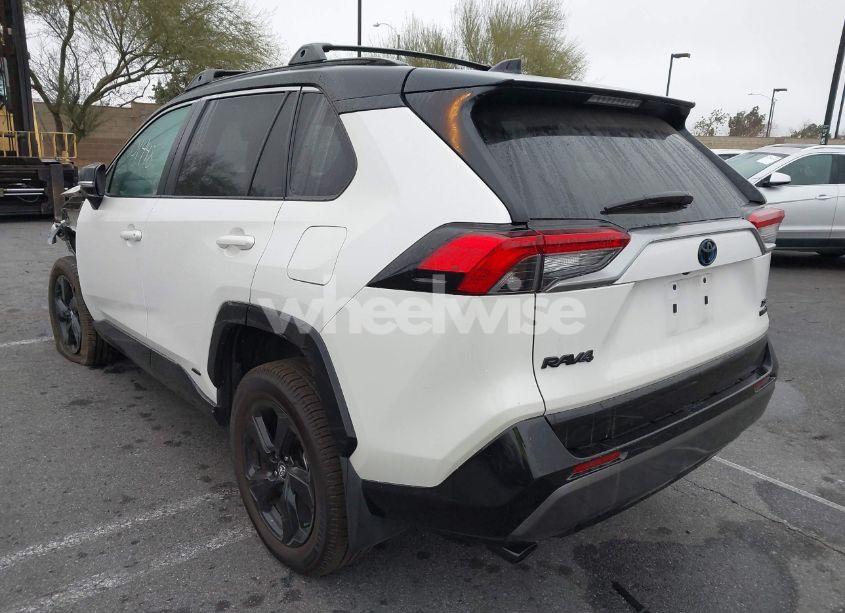 Photo 3 of 2021 Toyota Rav4 HYBRID XSE (VIN 2T3E6RFV4MW007840)