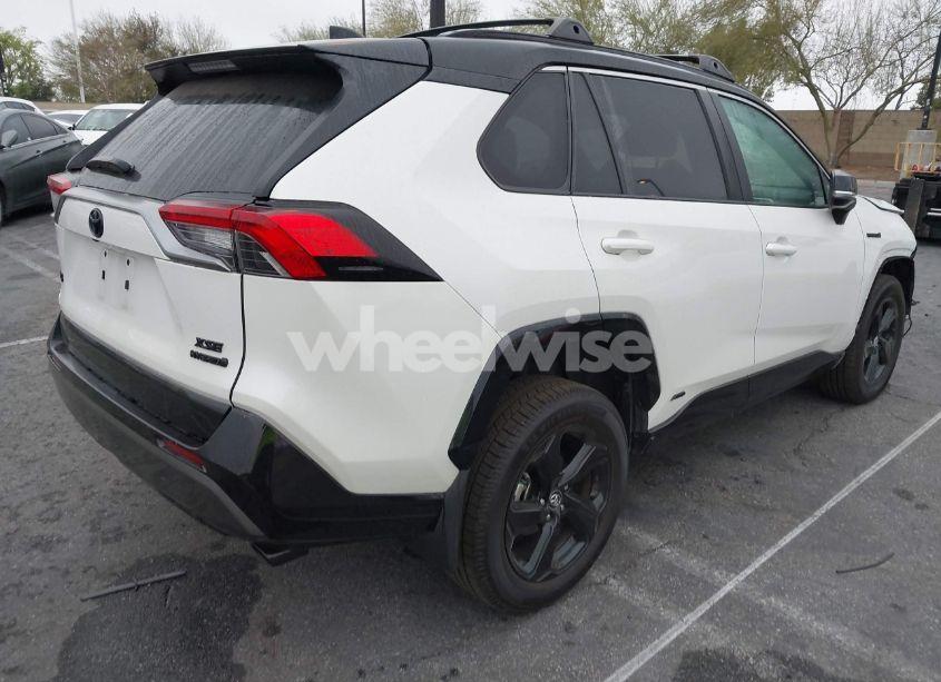 Photo 4 of 2021 Toyota Rav4 HYBRID XSE (VIN 2T3E6RFV4MW007840)
