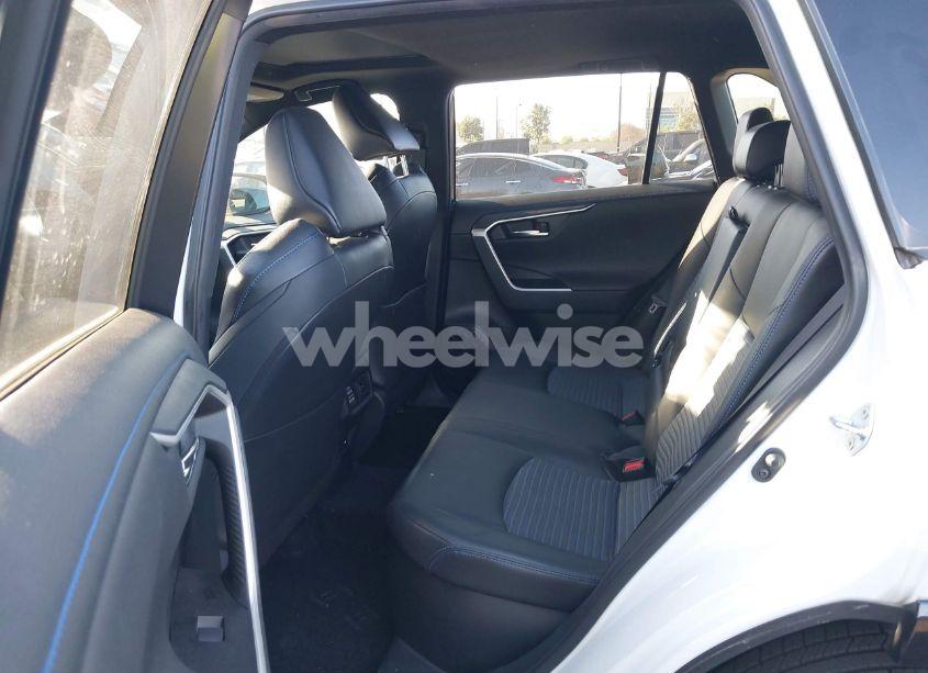 Photo 8 of 2021 Toyota Rav4 HYBRID XSE (VIN 2T3E6RFV4MW007840)