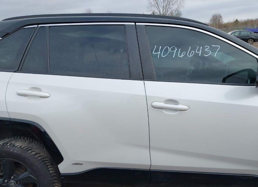 Photo 12 of 2021 Toyota Rav4 HYBRID XSE (VIN 2T3E6RFV4MW020524)