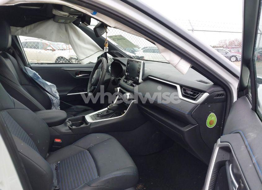 Photo 5 of 2021 Toyota Rav4 HYBRID XSE (VIN 2T3E6RFV4MW021009)