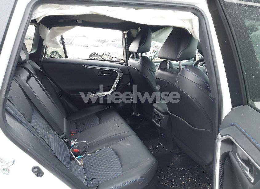 Photo 8 of 2021 Toyota Rav4 HYBRID XSE (VIN 2T3E6RFV4MW021009)