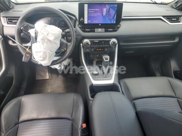2024 TOYOTA RAV4 XSE (VIN 2T3E6RFV4RW053255) main photo