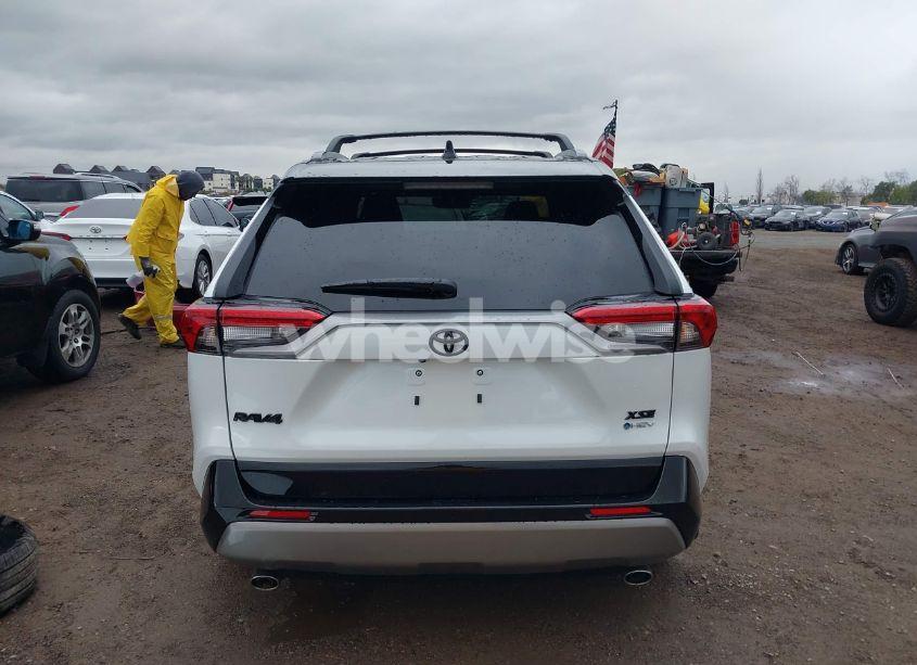 Photo 17 of 2025 Toyota Rav4 HYBRID XSE (VIN 2T3E6RFV5SW085976)