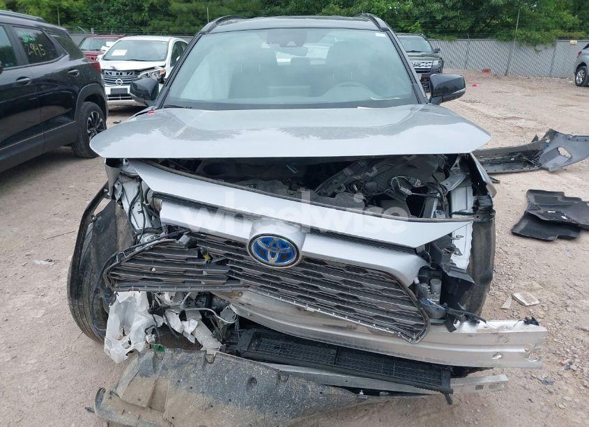 Photo 13 of 2021 Toyota Rav4 HYBRID XSE (VIN 2T3E6RFV6MW007886)