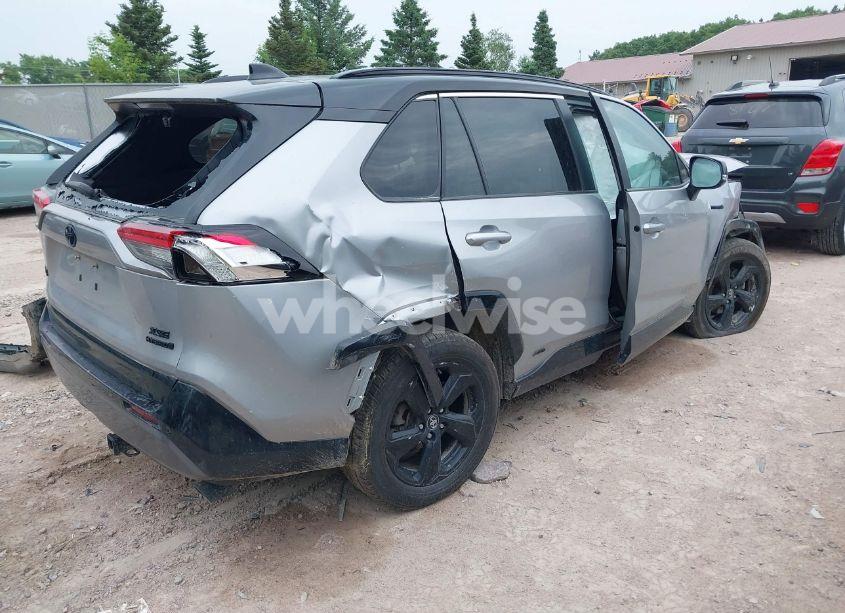 Photo 4 of 2021 Toyota Rav4 HYBRID XSE (VIN 2T3E6RFV6MW007886)