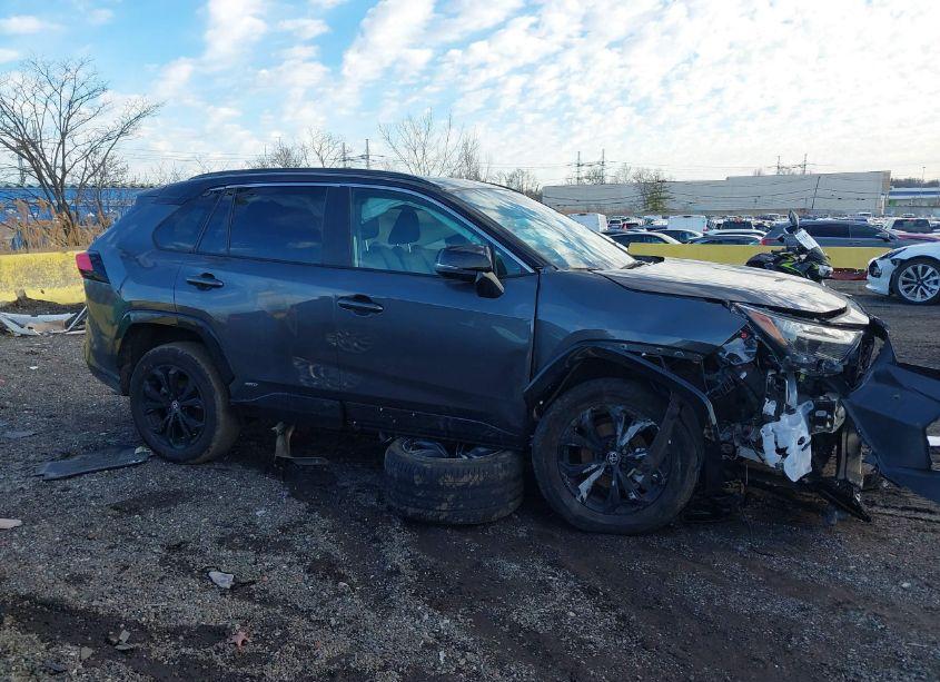 Photo 14 of 2024 Toyota Rav4 HYBRID XSE (VIN 2T3E6RFV6RW062796)
