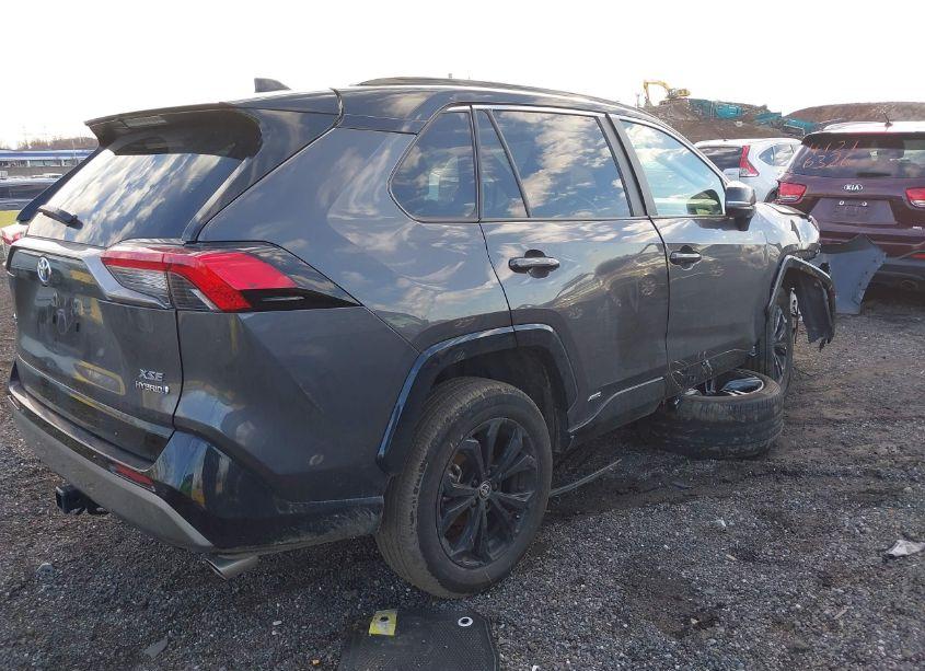 Photo 4 of 2024 Toyota Rav4 HYBRID XSE (VIN 2T3E6RFV6RW062796)