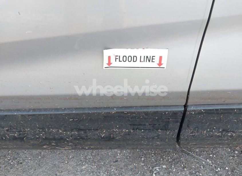 Photo 6 of 2022 Toyota Rav4 HYBRID XSE (VIN 2T3E6RFV7NW036752)