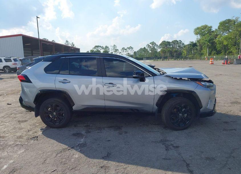 Photo 14 of 2024 Toyota Rav4 HYBRID XSE (VIN 2T3E6RFV7RW053105)
