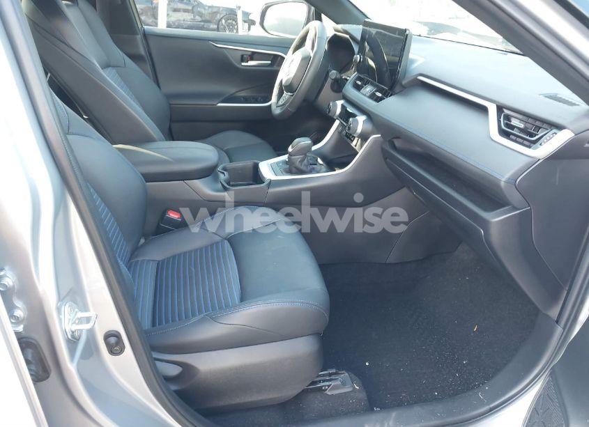 Photo 5 of 2024 Toyota Rav4 HYBRID XSE (VIN 2T3E6RFV7RW053105)