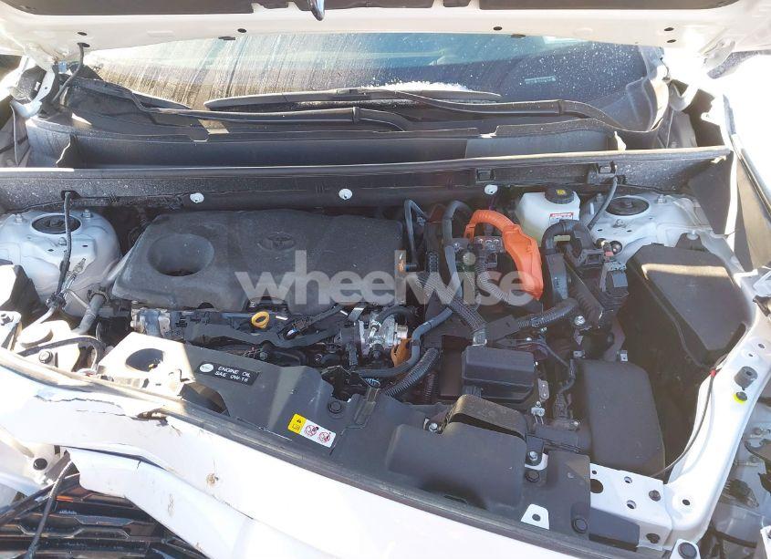 Photo 10 of 2024 Toyota Rav4 HYBRID XSE (VIN 2T3E6RFV8RW051394)