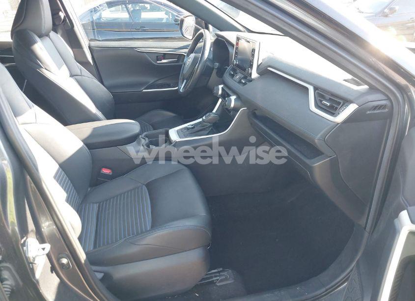 Photo 5 of 2021 Toyota Rav4 HYBRID XSE (VIN 2T3E6RFVXMW009477)