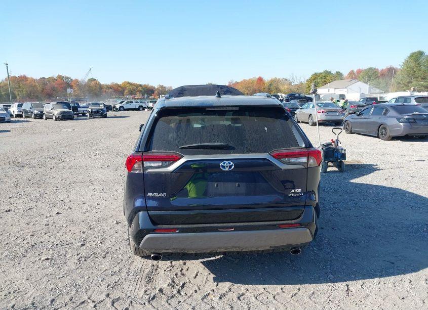 Photo 16 of 2021 Toyota Rav4 HYBRID XSE (VIN 2T3E6RFVXMW022536)