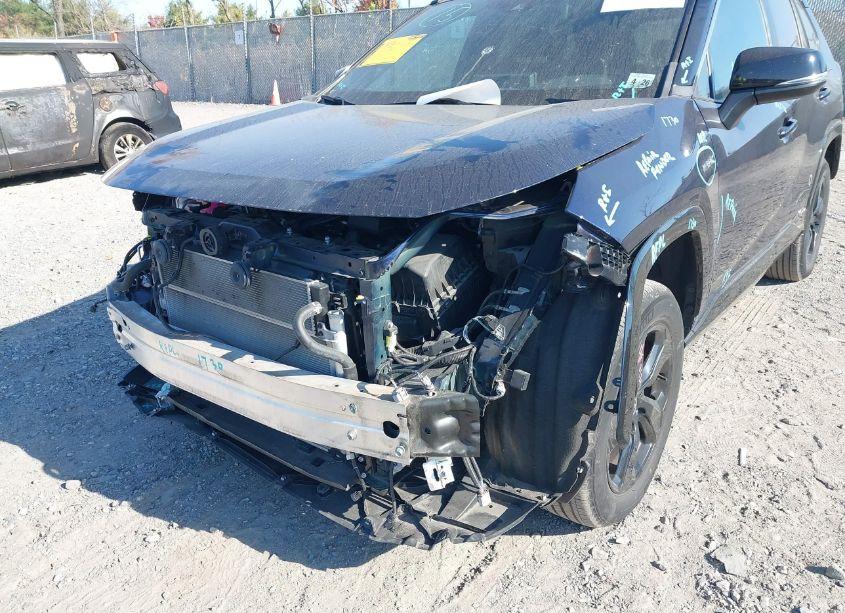 Photo 18 of 2021 Toyota Rav4 HYBRID XSE (VIN 2T3E6RFVXMW022536)