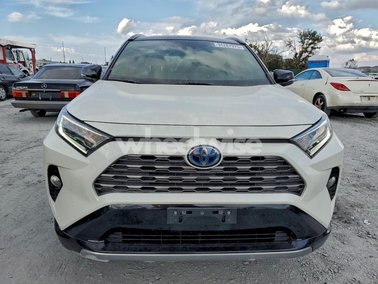 Photo 5 of 2020 TOYOTA RAV4 XSE (VIN 2T3EWRFV2LW099612)