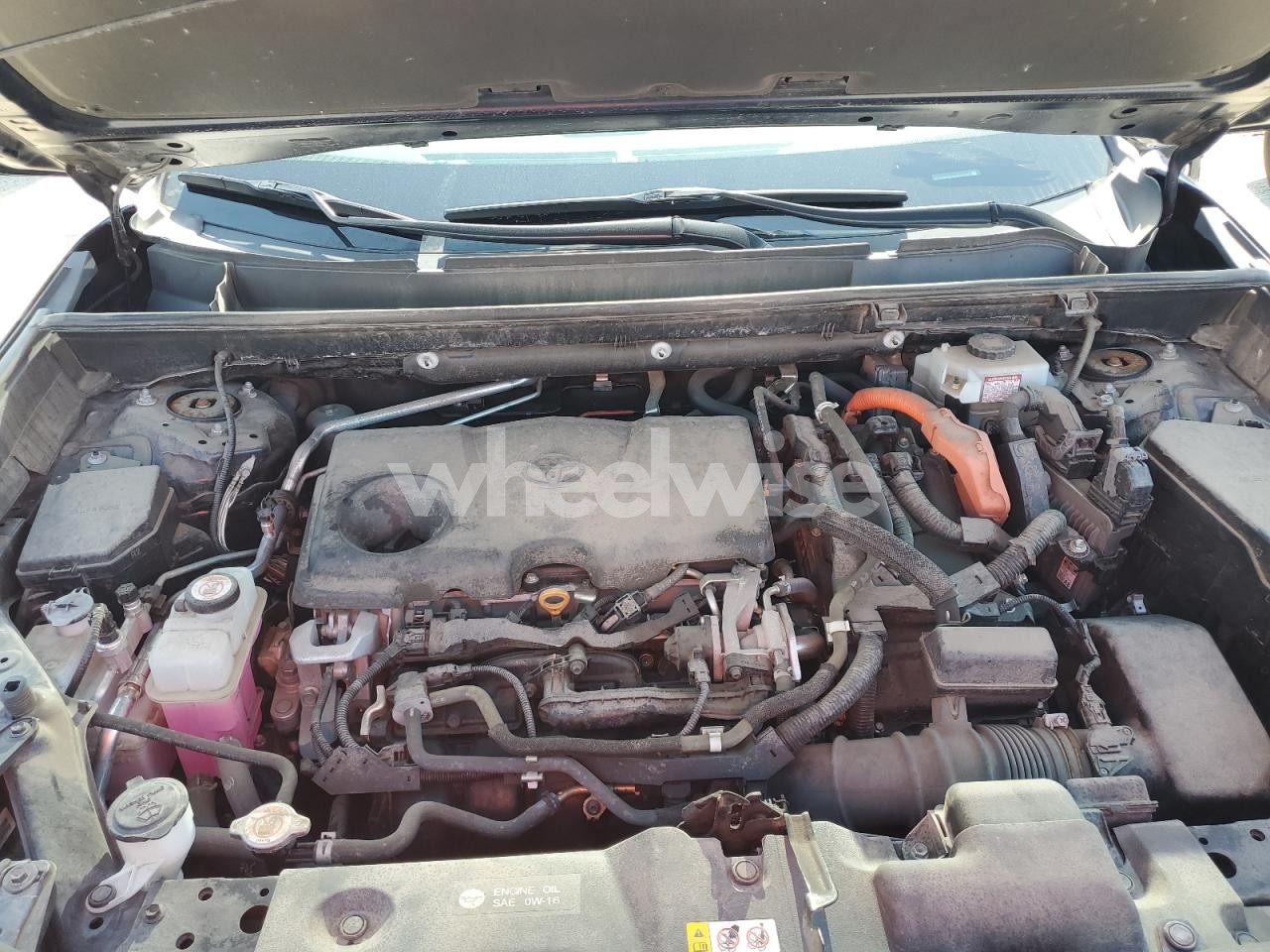 Photo 12 of 2020 TOYOTA RAV4 XSE (VIN 2T3EWRFV4LW081287)