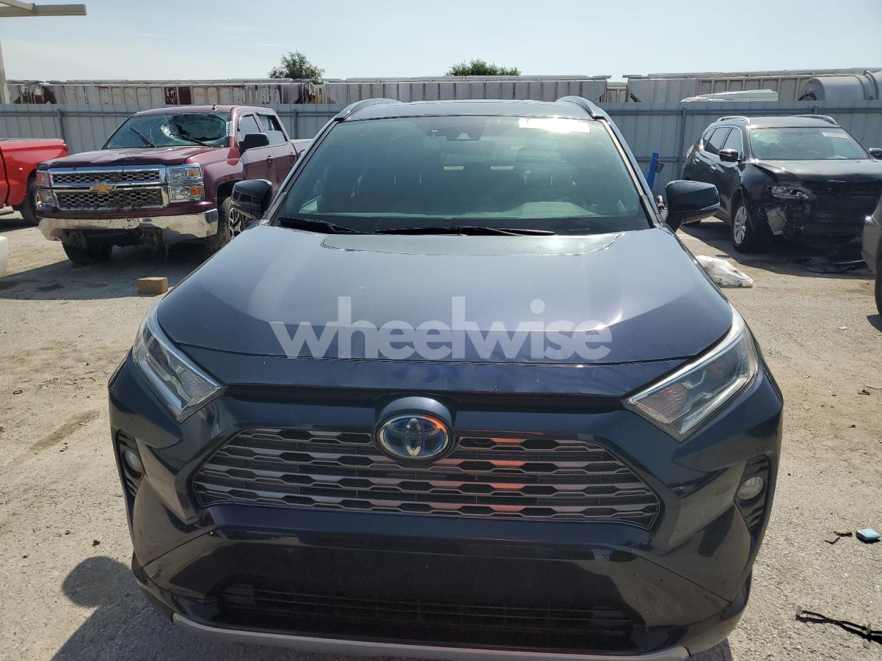 Photo 5 of 2020 TOYOTA RAV4 XSE (VIN 2T3EWRFV4LW081287)