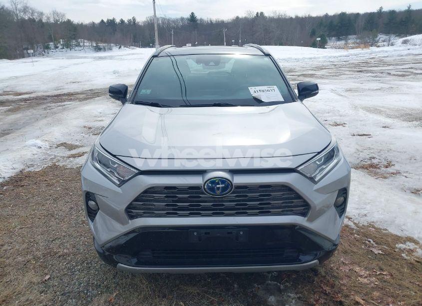 Photo 12 of 2020 Toyota Rav4 HYBRID XSE (VIN 2T3EWRFV7LW060272)