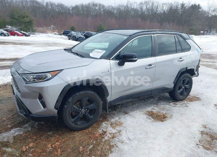 Photo 2 of 2020 Toyota Rav4 HYBRID XSE (VIN 2T3EWRFV7LW060272)