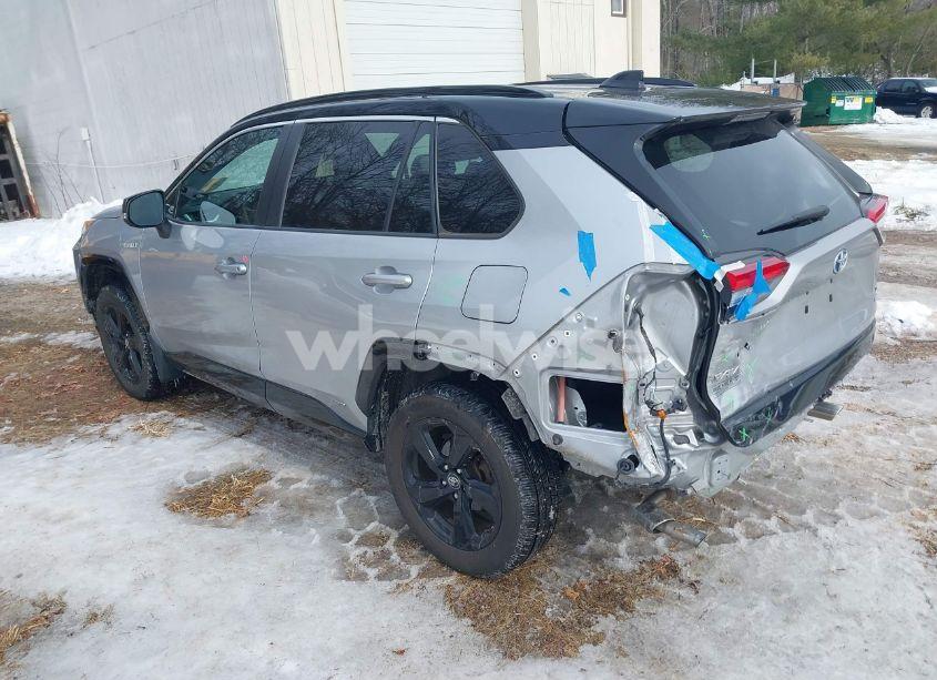 Photo 3 of 2020 Toyota Rav4 HYBRID XSE (VIN 2T3EWRFV7LW060272)