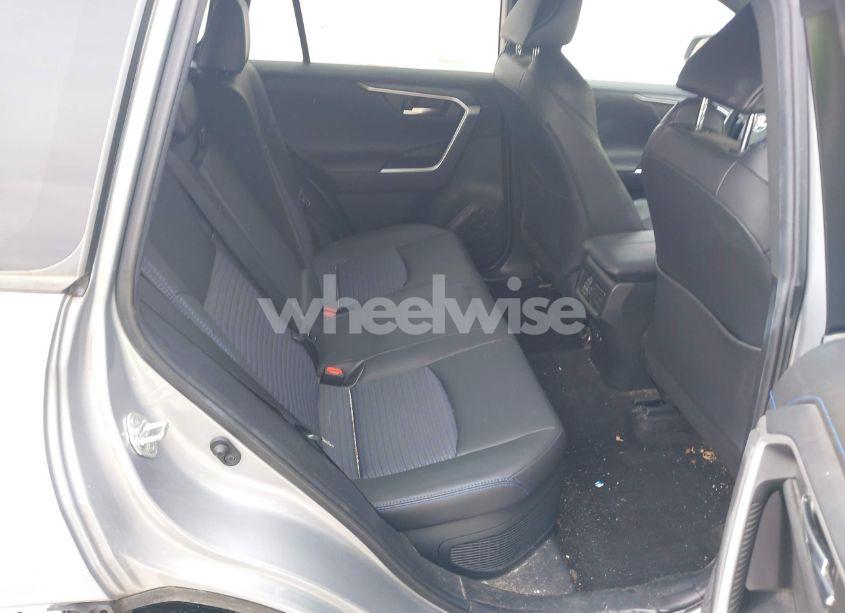 Photo 8 of 2020 Toyota Rav4 HYBRID XSE (VIN 2T3EWRFV7LW060272)