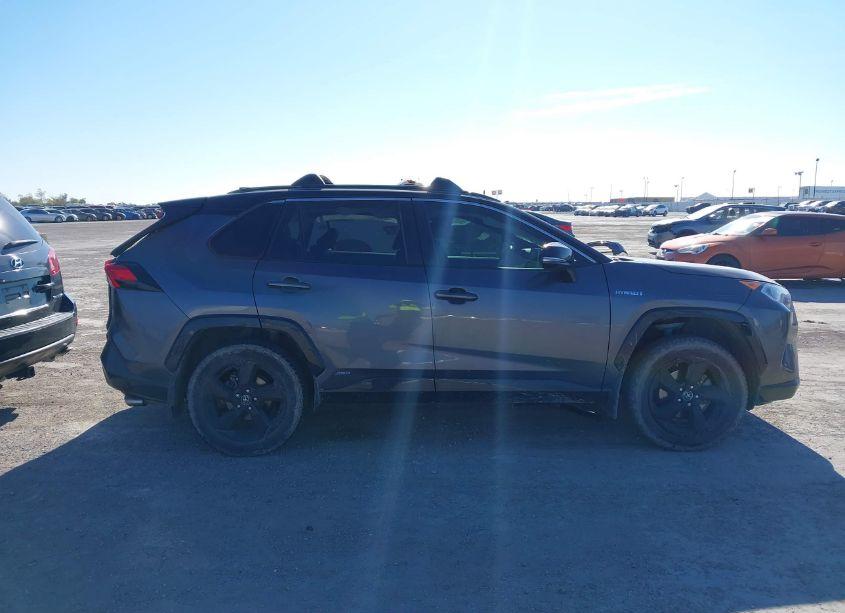 Photo 13 of 2020 Toyota Rav4 HYBRID XSE (VIN 2T3EWRFV7LW097838)