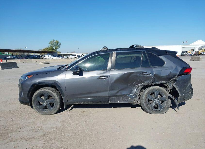 Photo 14 of 2020 Toyota Rav4 HYBRID XSE (VIN 2T3EWRFV7LW097838)