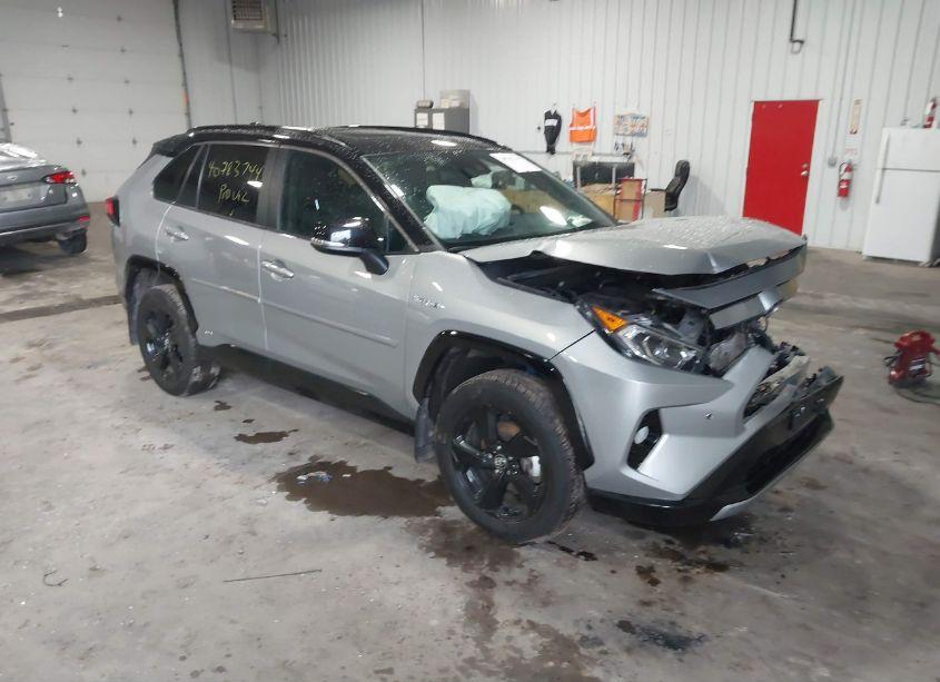 2020 Toyota Rav4 HYBRID XSE (VIN 2T3EWRFV8LW074200) main photo