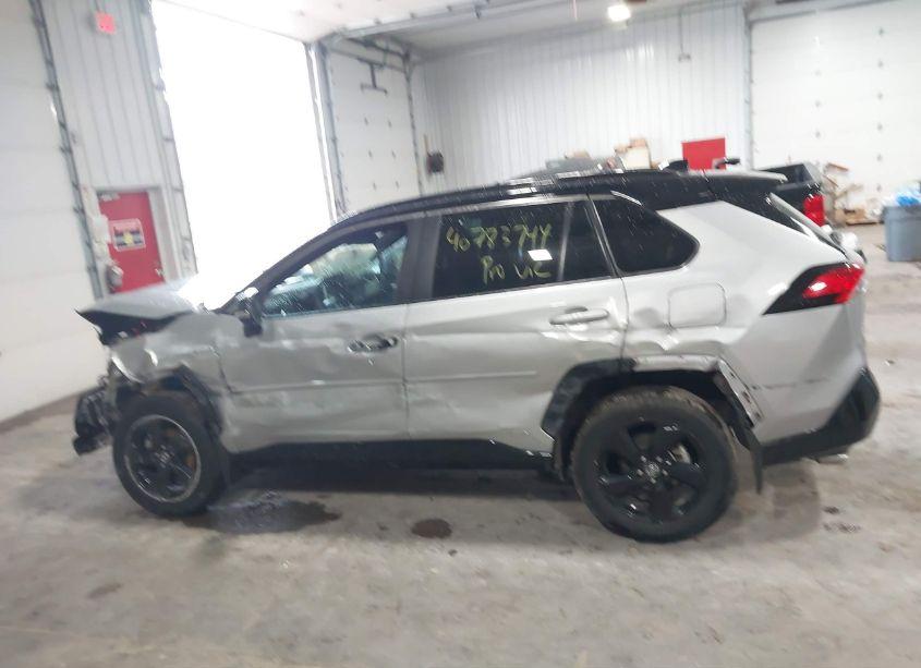 Photo 14 of 2020 Toyota Rav4 HYBRID XSE (VIN 2T3EWRFV8LW074200)